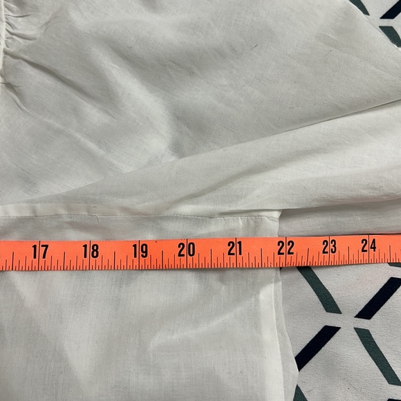 LOFT Eyelet Ruffle Bib Blouse Small NWT - Picture 8 of 11